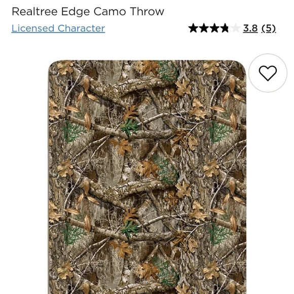 4 RealTree Throws $60/1 In Store.  Realtree Edge Velvet Throw - Picture 2 of 3